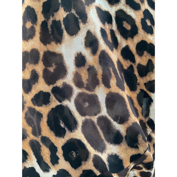 Express Petite Brown Animal Print Chiffon Blouse - Picture 4 of 4